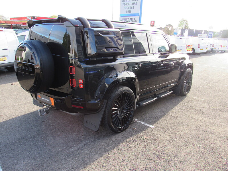 Used Land Rover Defender 2024 for sale - 76798859: Photo 9