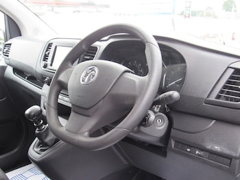 Used Vauxhall Vivaro 2023 for sale - 75528492: Photo