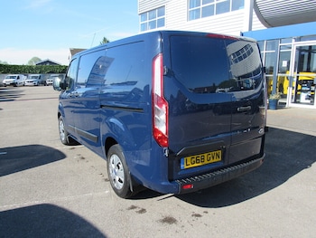 Used Ford Transit Custom 2018 for sale - 78436811: Photo