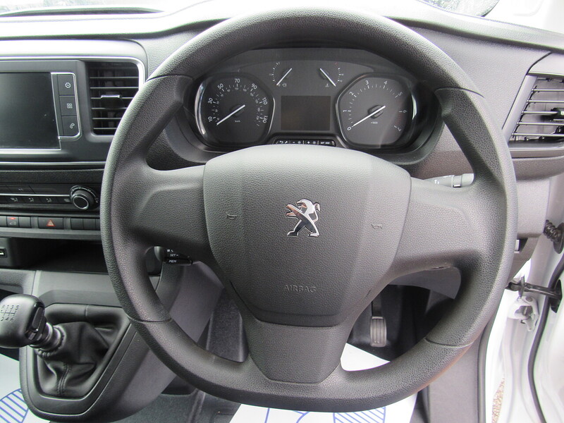 Used Peugeot Expert 2023 for sale - 76638625: Photo 11