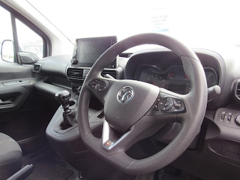 Used Vauxhall Combo 2023 for sale - 77836652: Photo