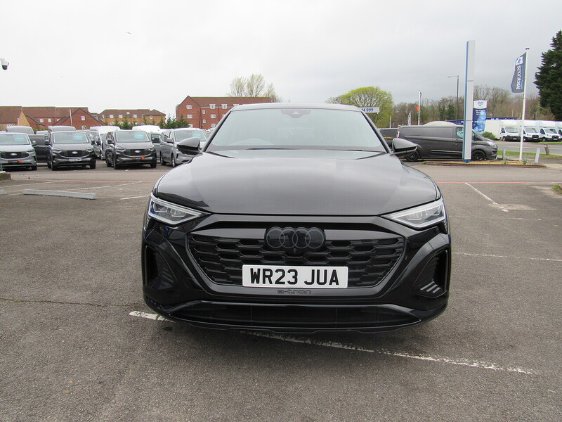 Used Audi Q8 e-tron 2023 for sale - 77998328: Photo 10