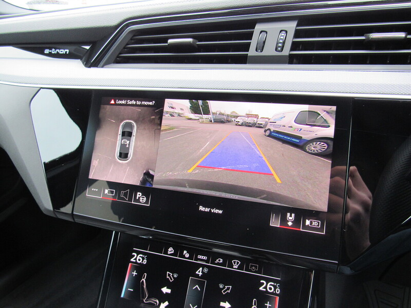 Used Audi Q8 e-tron 2023 for sale - 77998328: Photo 13