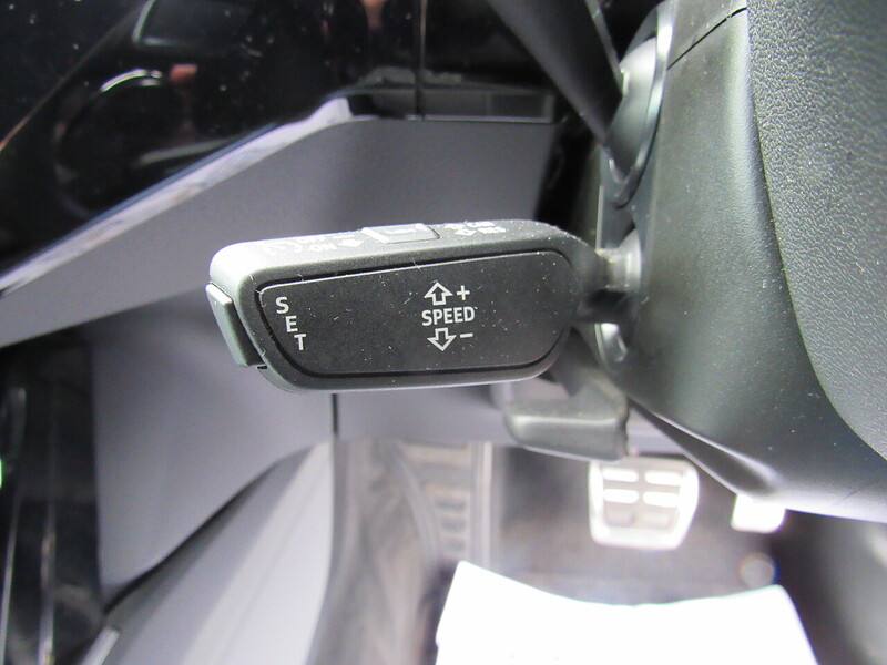 Used Audi Q8 e-tron 2023 for sale - 77998328: Photo 25