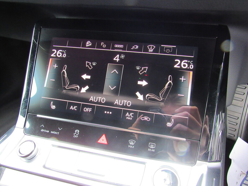 Used Audi Q8 e-tron 2023 for sale - 77998328: Photo 27