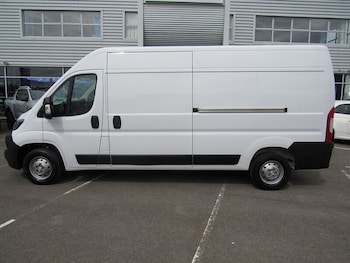 Used Peugeot Boxer 2023 for sale - 75367483: Photo