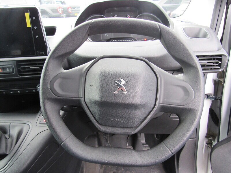 Used Peugeot Partner 2022 for sale - 77384713: Photo 17