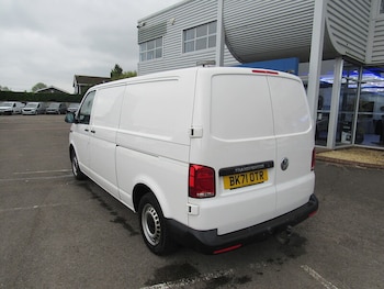 Used Volkswagen Transporter 2022 for sale - 78412900: Photo