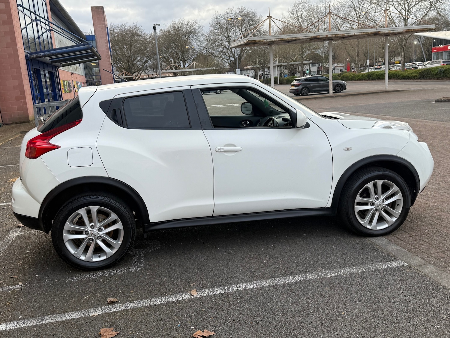 Used Nissan Juke 2011 for sale - 78136840: Photo 12