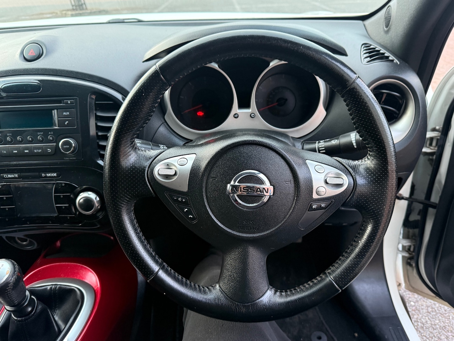 Used Nissan Juke 2011 for sale - 78136840: Photo 16