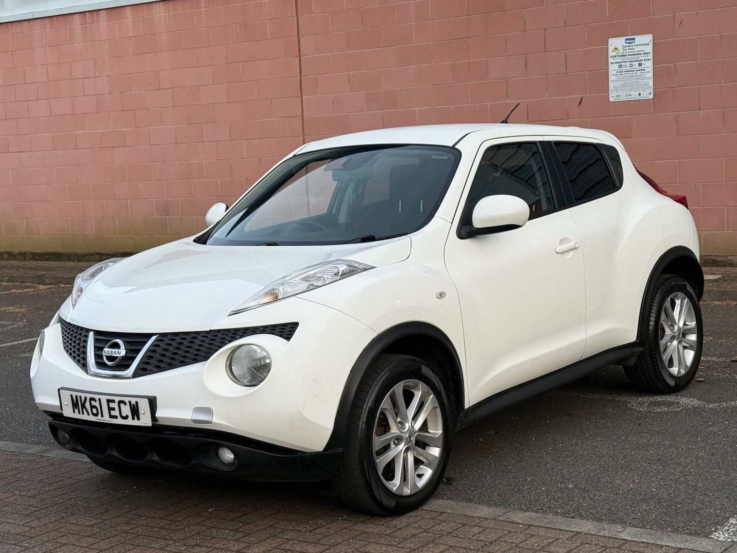 Used Nissan Juke 2011 for sale - 78136840: Photo 4