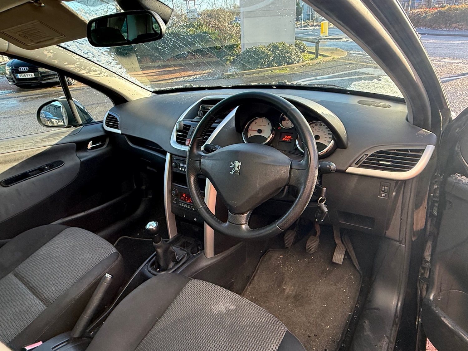 Used Peugeot 207 2010 for sale - 77085552: Photo 14