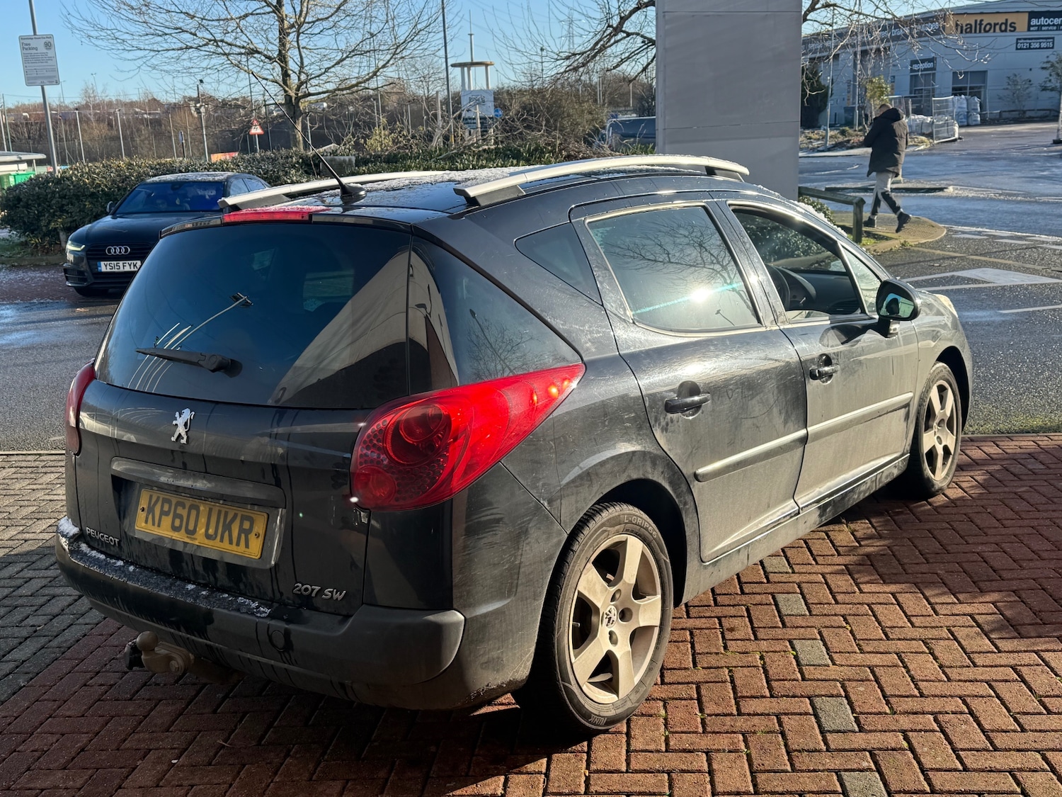 Used Peugeot 207 2010 for sale - 77085552: Photo 9