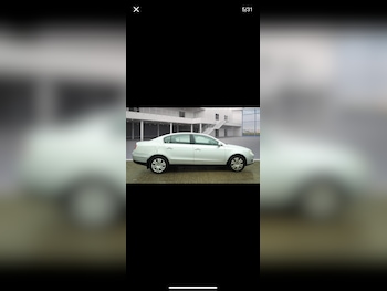 Used Volkswagen Passat undefined for sale - 77632598: Photo