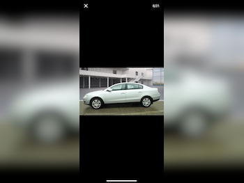 Used Volkswagen Passat undefined for sale - 77632598: Photo