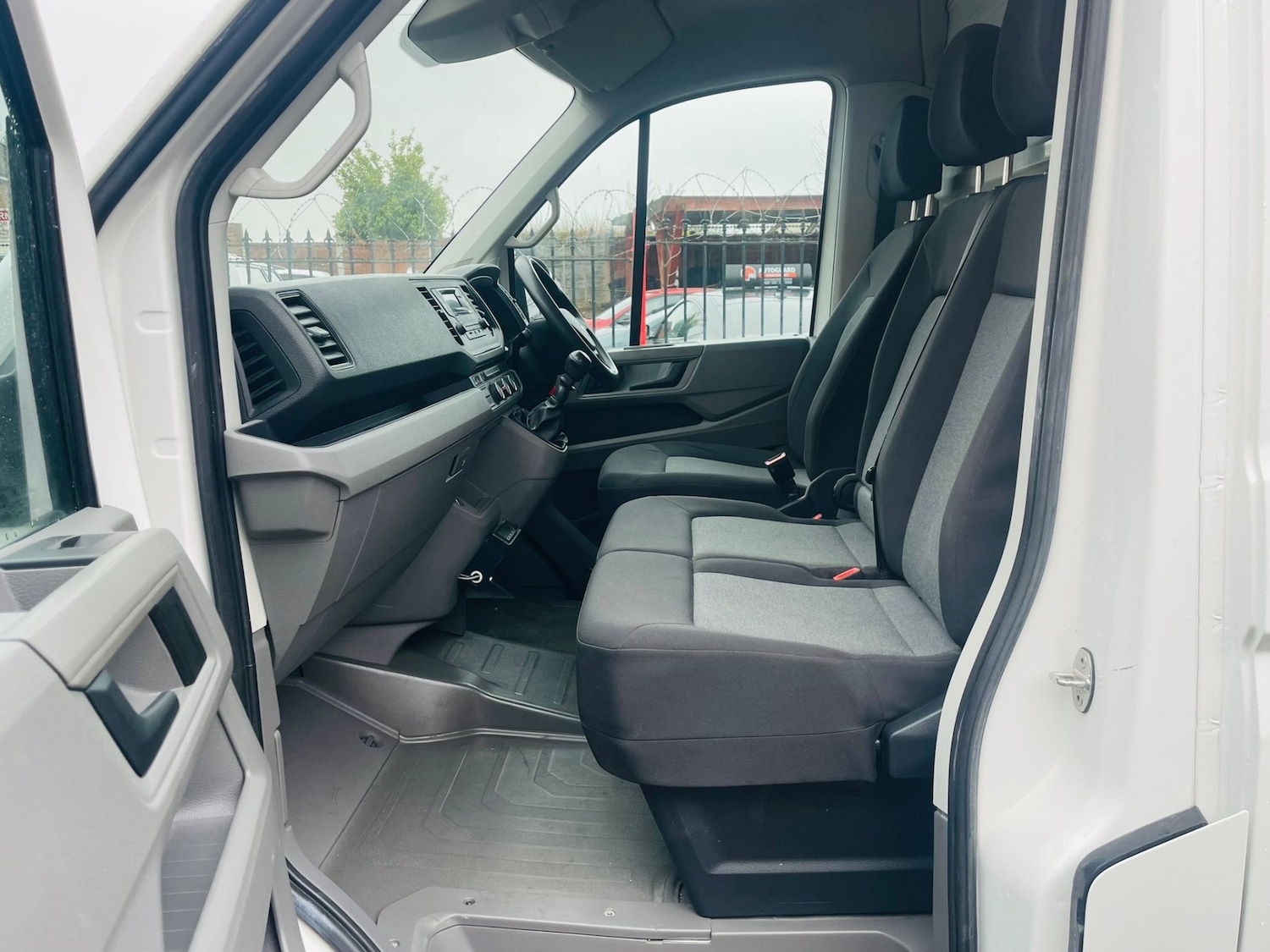Used Volkswagen Crafter 2019 for sale - 77342831: Photo 10