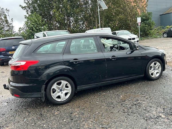 Used Ford Focus 2013 for sale - 76166293: Photo 12