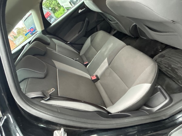 Used Ford Focus 2013 for sale - 76166293: Photo 13