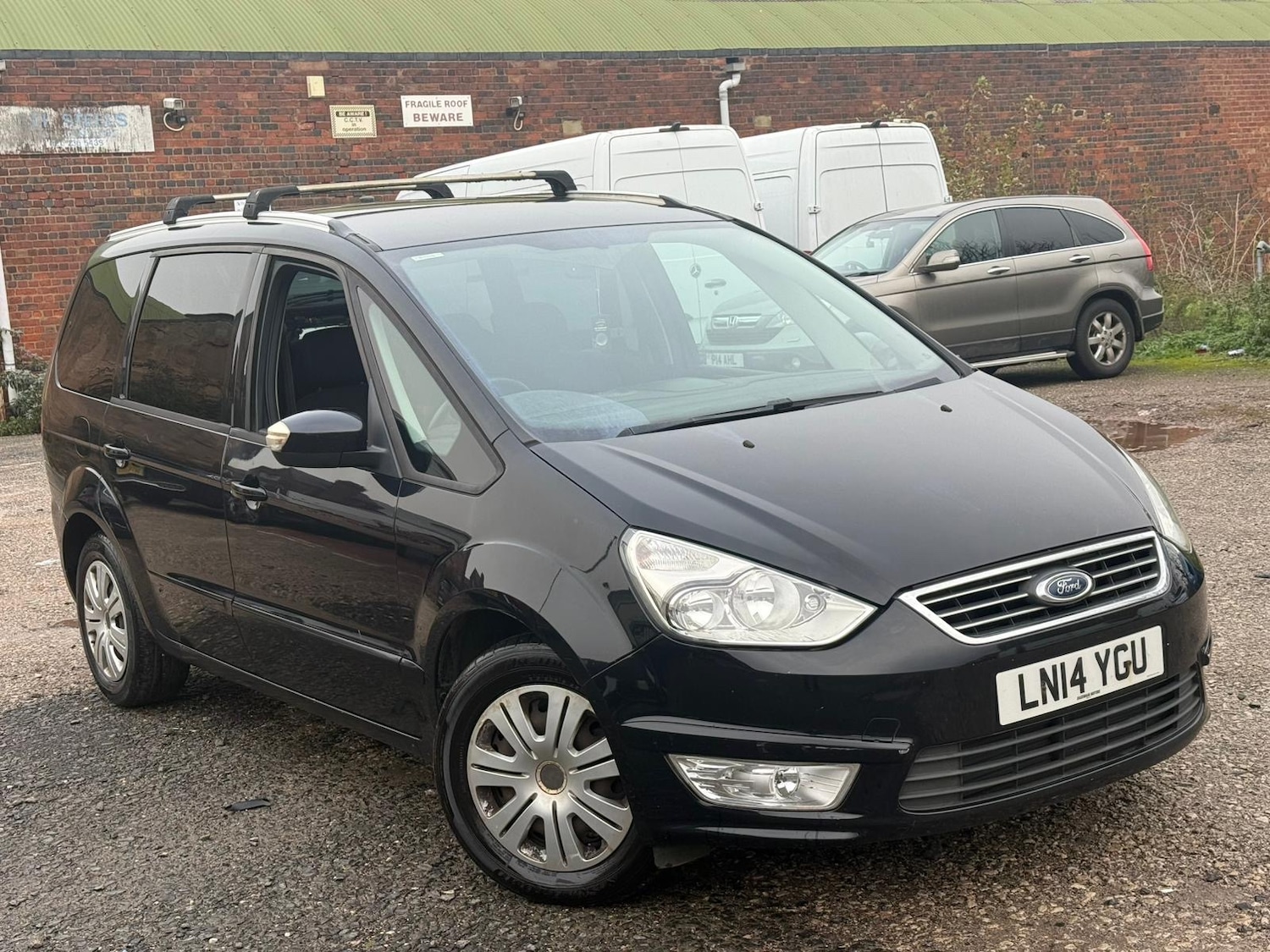 Used Ford Galaxy 2014 for sale - 76693520: Photo 1
