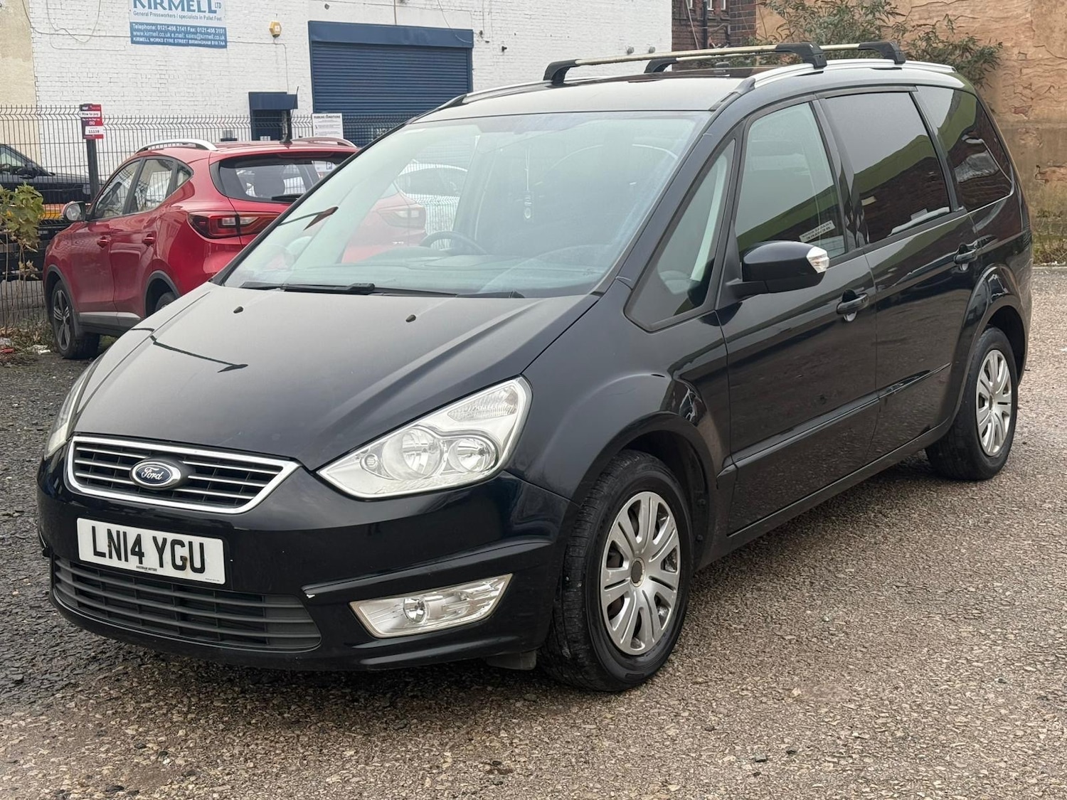 Used Ford Galaxy 2014 for sale - 76693520: Photo 5