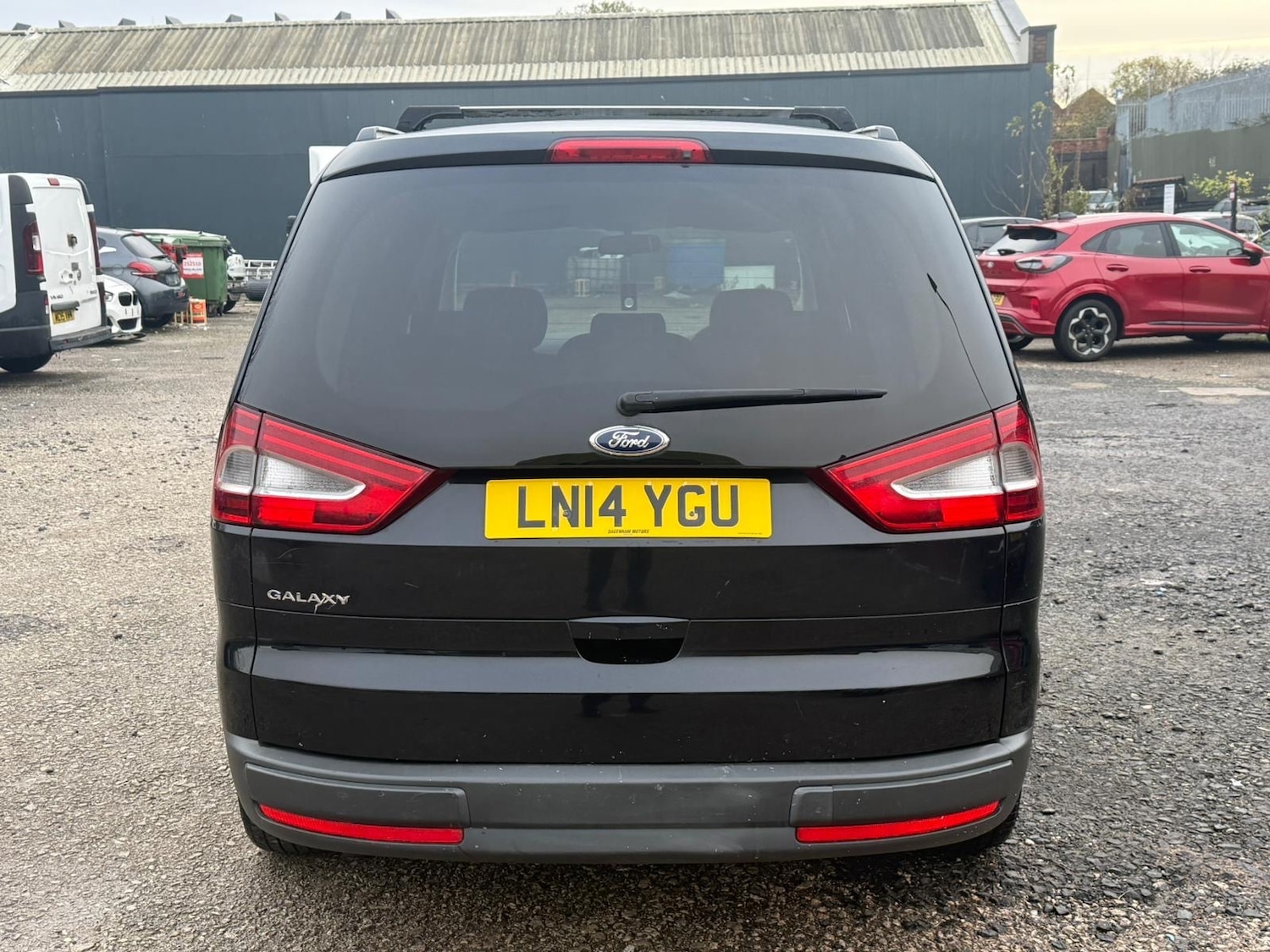 Used Ford Galaxy 2014 for sale - 76693520: Photo 8