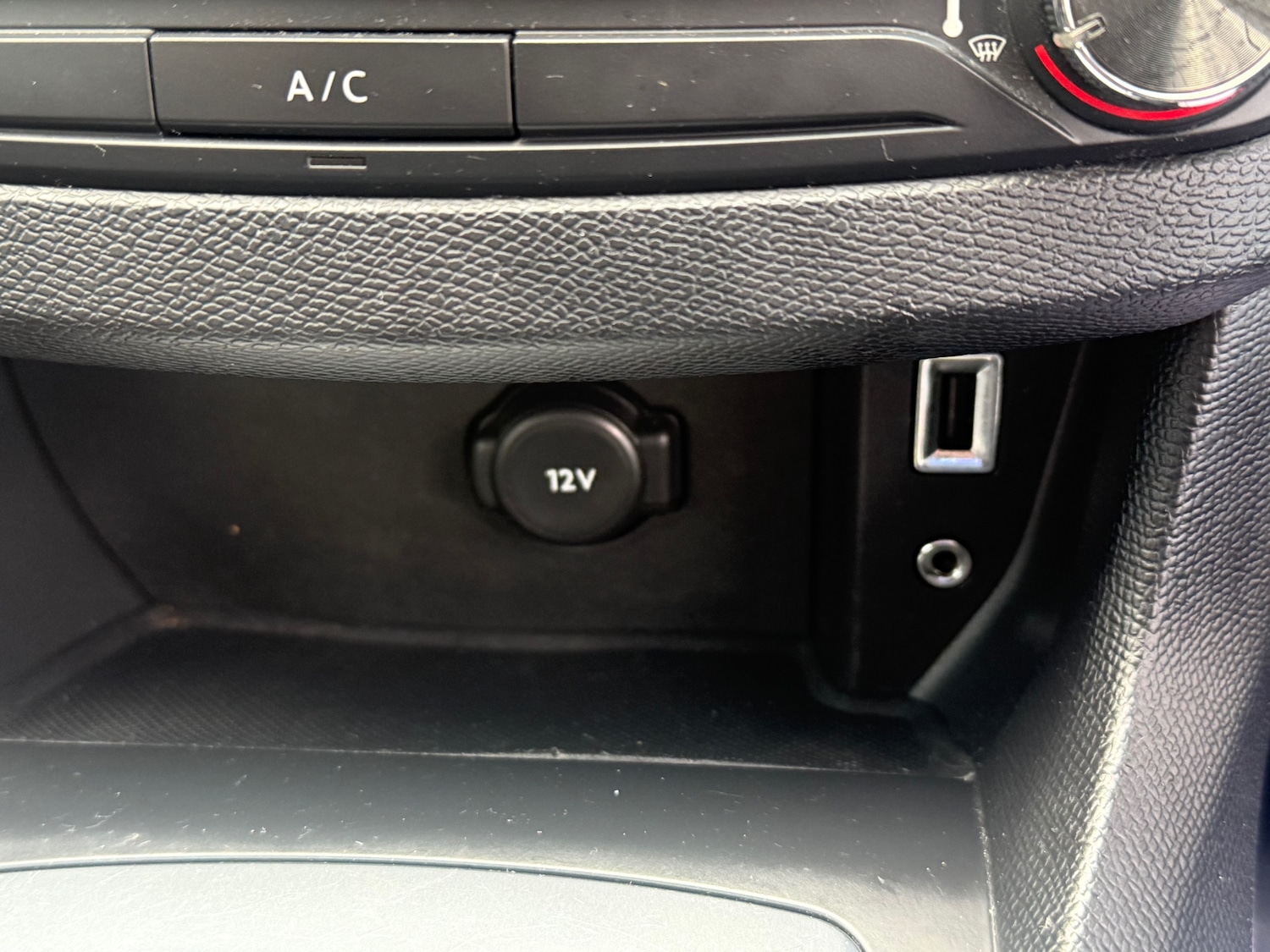 Used Peugeot 308 2016 for sale - 78213116: Photo 18