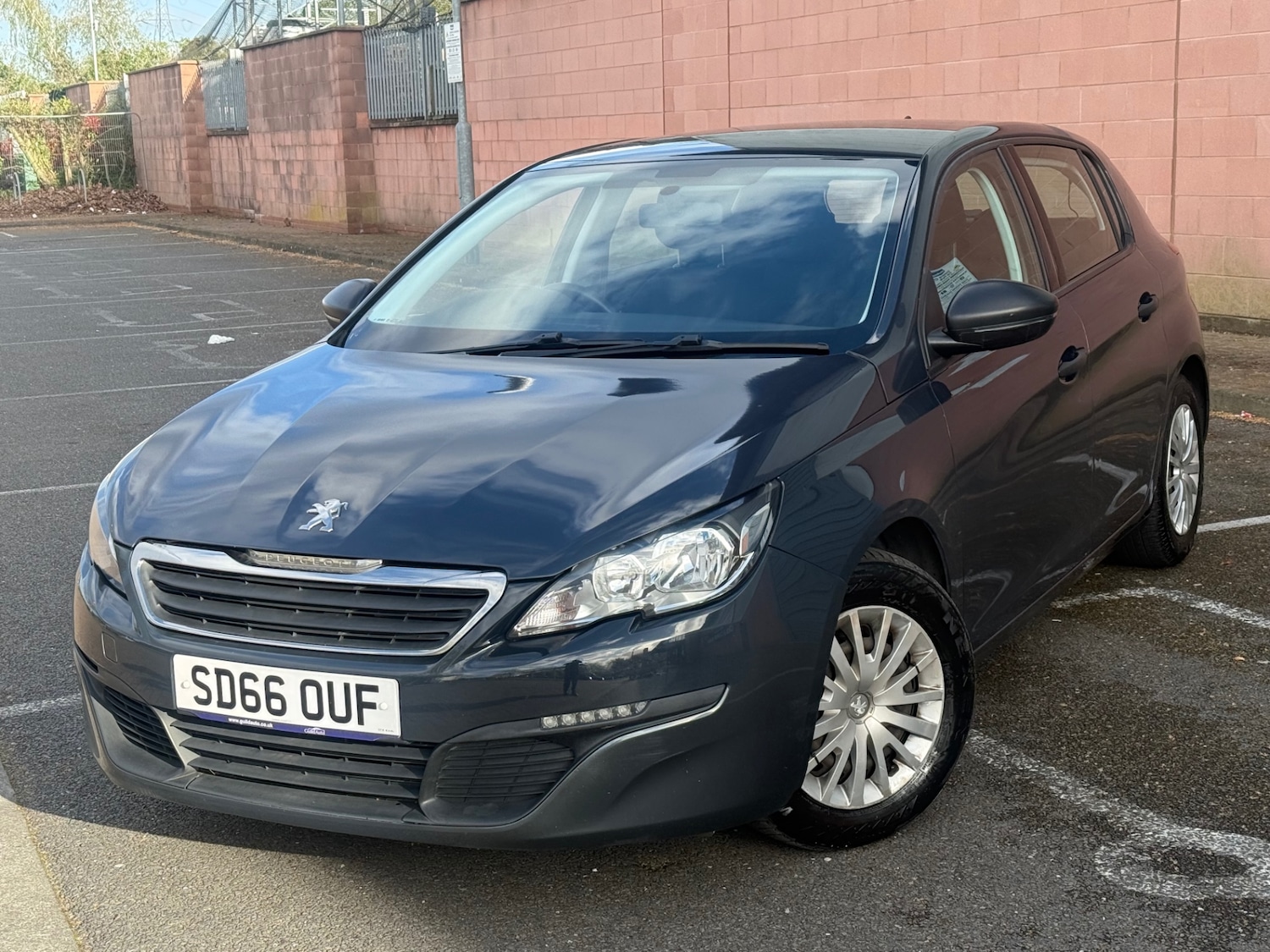 Used Peugeot 308 2016 for sale - 78213116: Photo 2