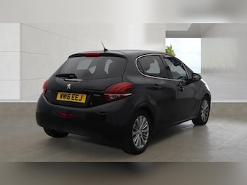 Used Peugeot 208 2016 for sale - 78762000: Photo