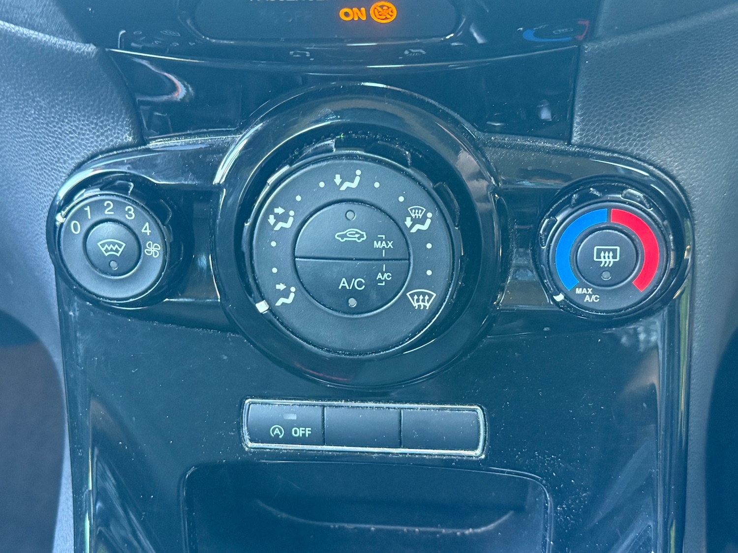 Used Ford Fiesta 2013 for sale - 77963656: Photo 16