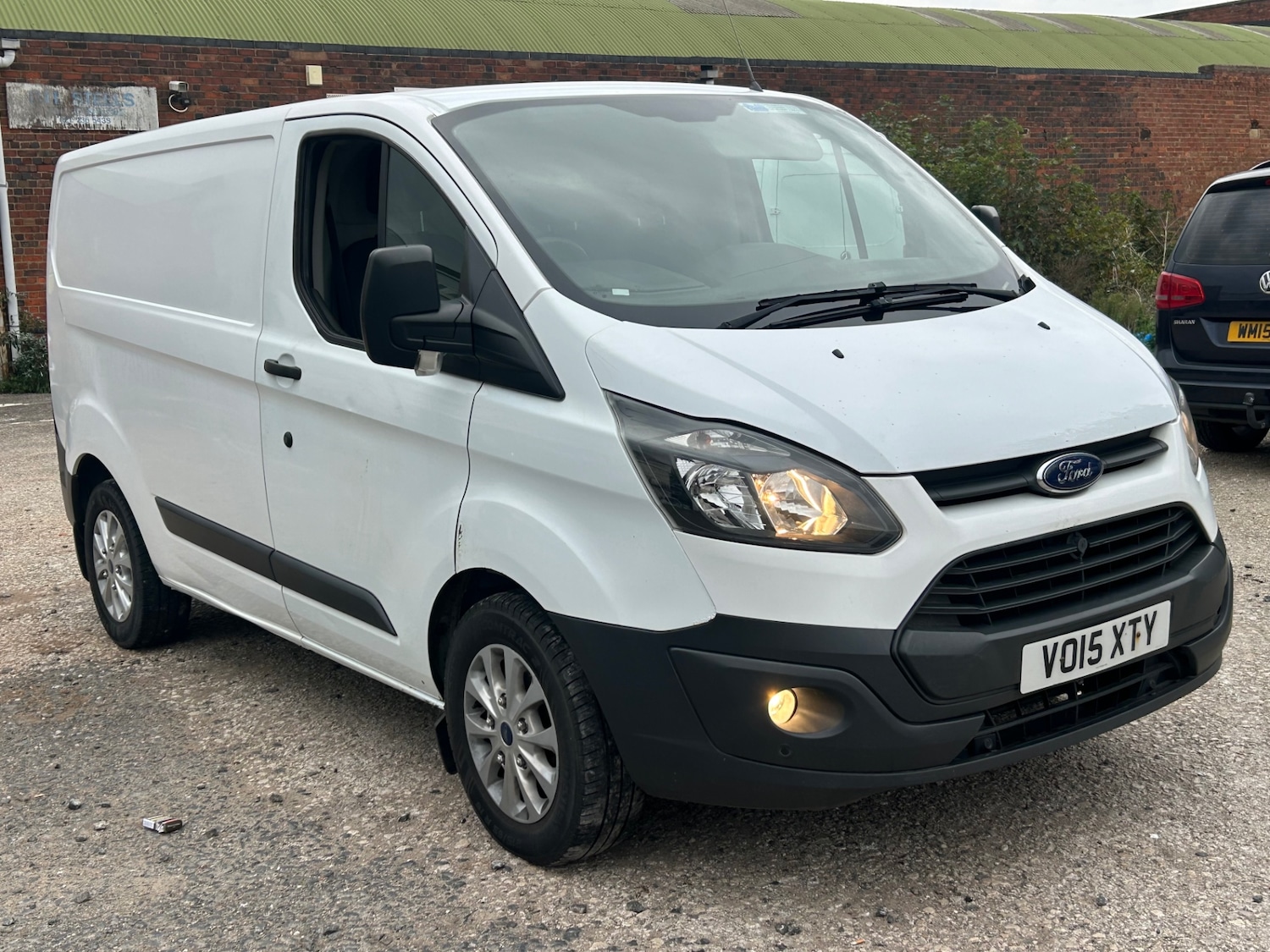 Used Ford Transit Custom 2015 for sale - 77041496: Photo 3