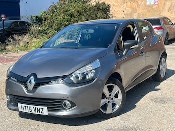 Used Renault Clio 2015 for sale - 75918811: Photo