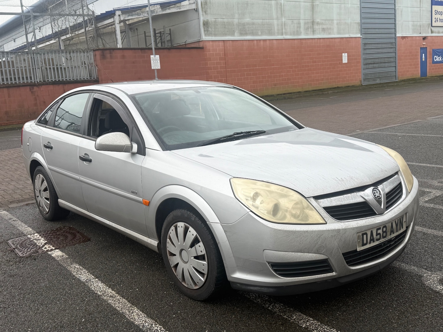 Used Vauxhall Vectra 2009 for sale - 77207548: Photo 3