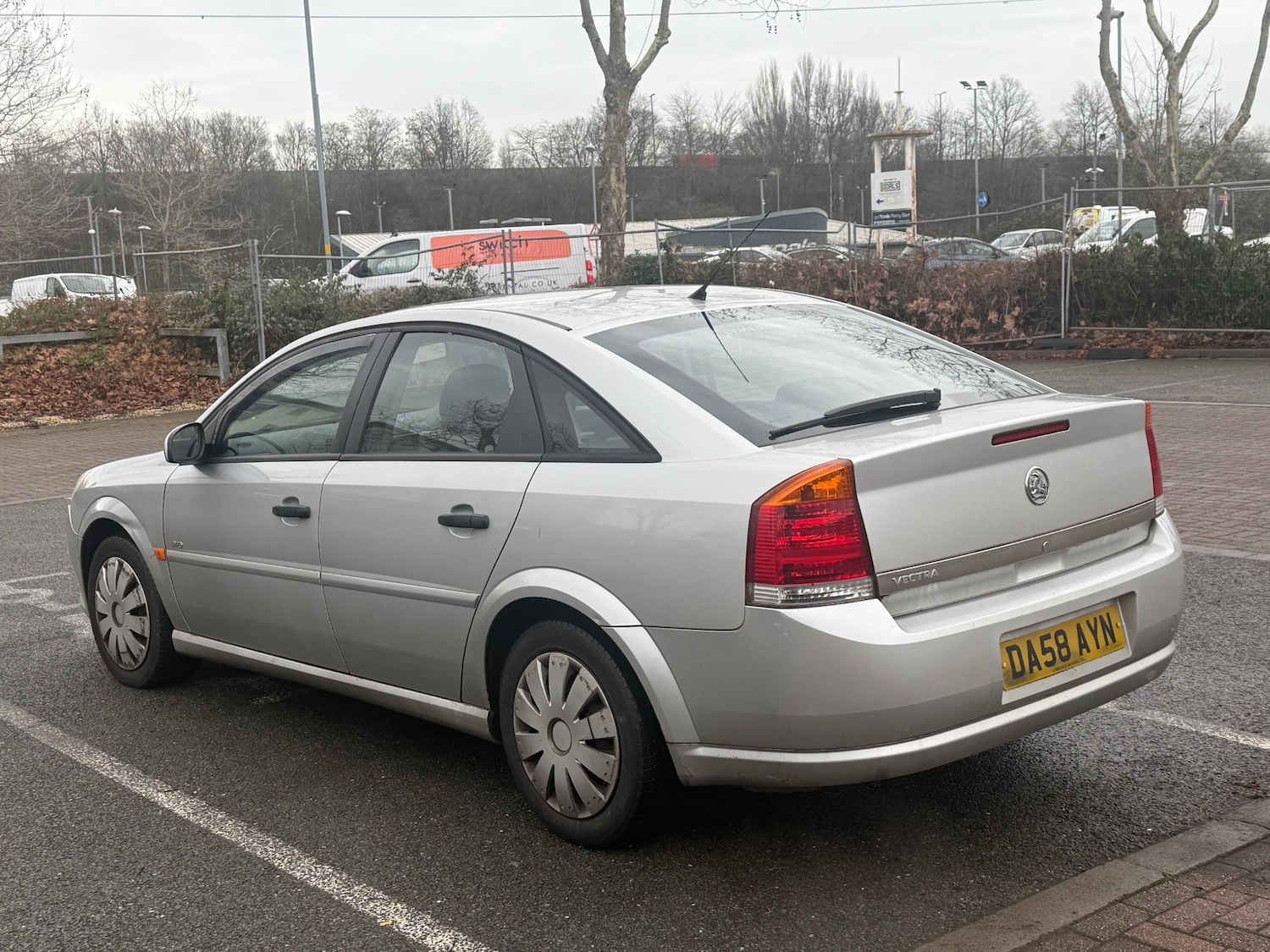 Used Vauxhall Vectra 2009 for sale - 77207548: Photo 6