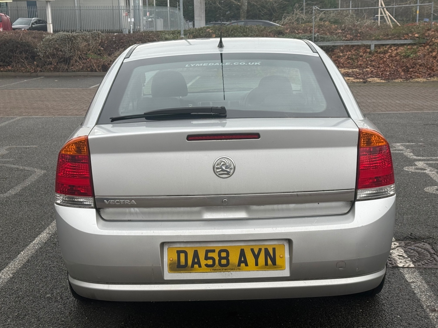 Used Vauxhall Vectra 2009 for sale - 77207548: Photo 7