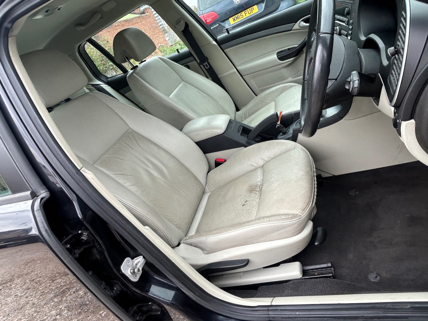 Used Saab 9-3 2011 for sale - 76289651: Photo 14
