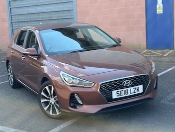 Used Hyundai i30 2018 for sale - 79537799: Photo