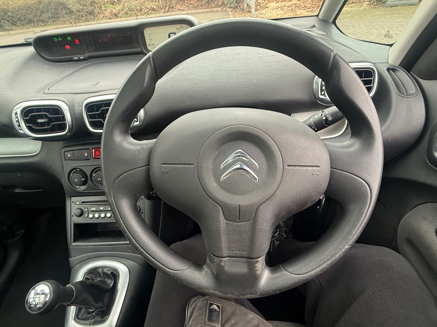 Used Citroen C3 Picasso 2015 for sale - 77778077: Photo 16