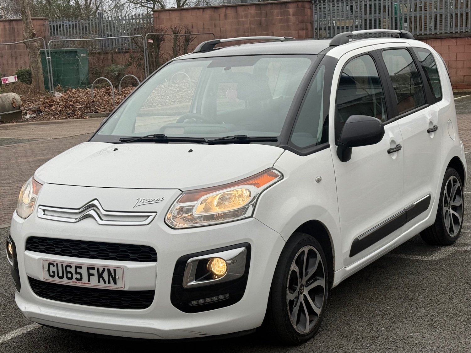 Used Citroen C3 Picasso 2015 for sale - 77778077: Photo 5
