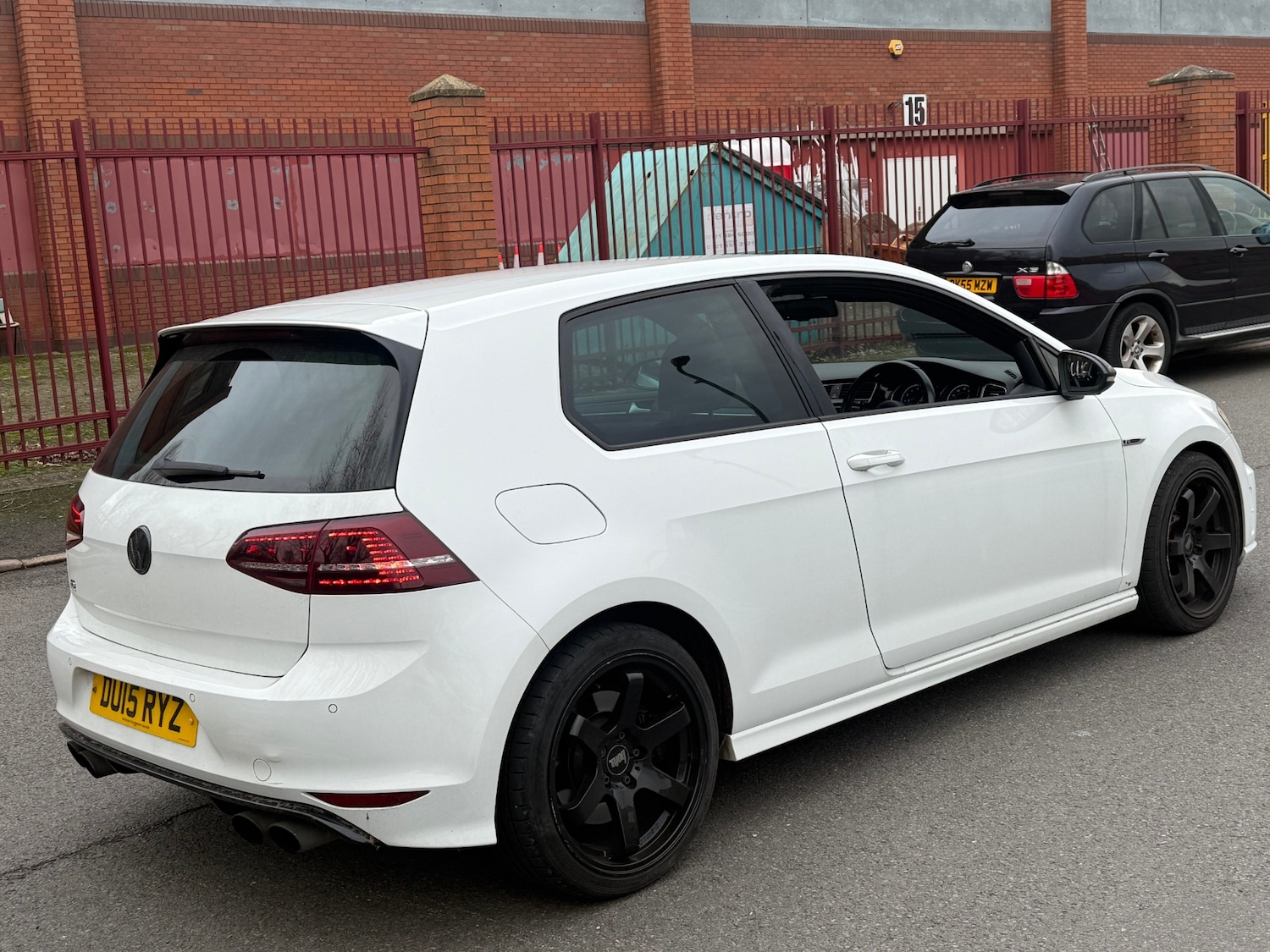 Used Volkswagen Golf 2015 for sale - 77312902: Photo 9