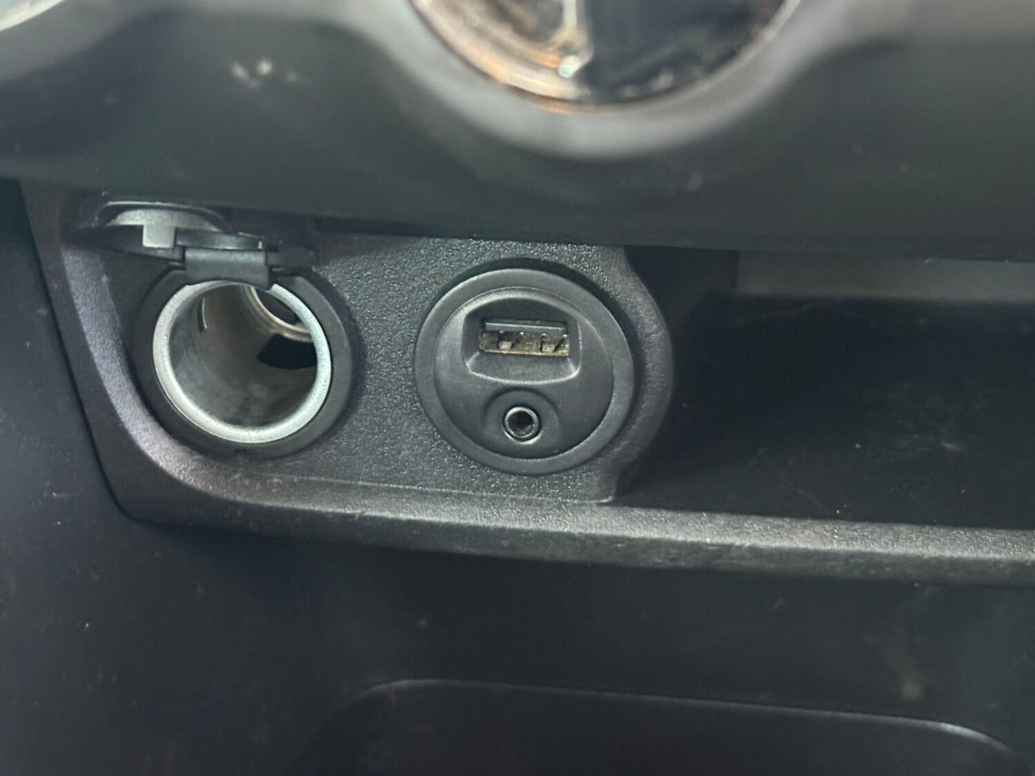 Used Peugeot 208 2012 for sale - 76384583: Photo 18