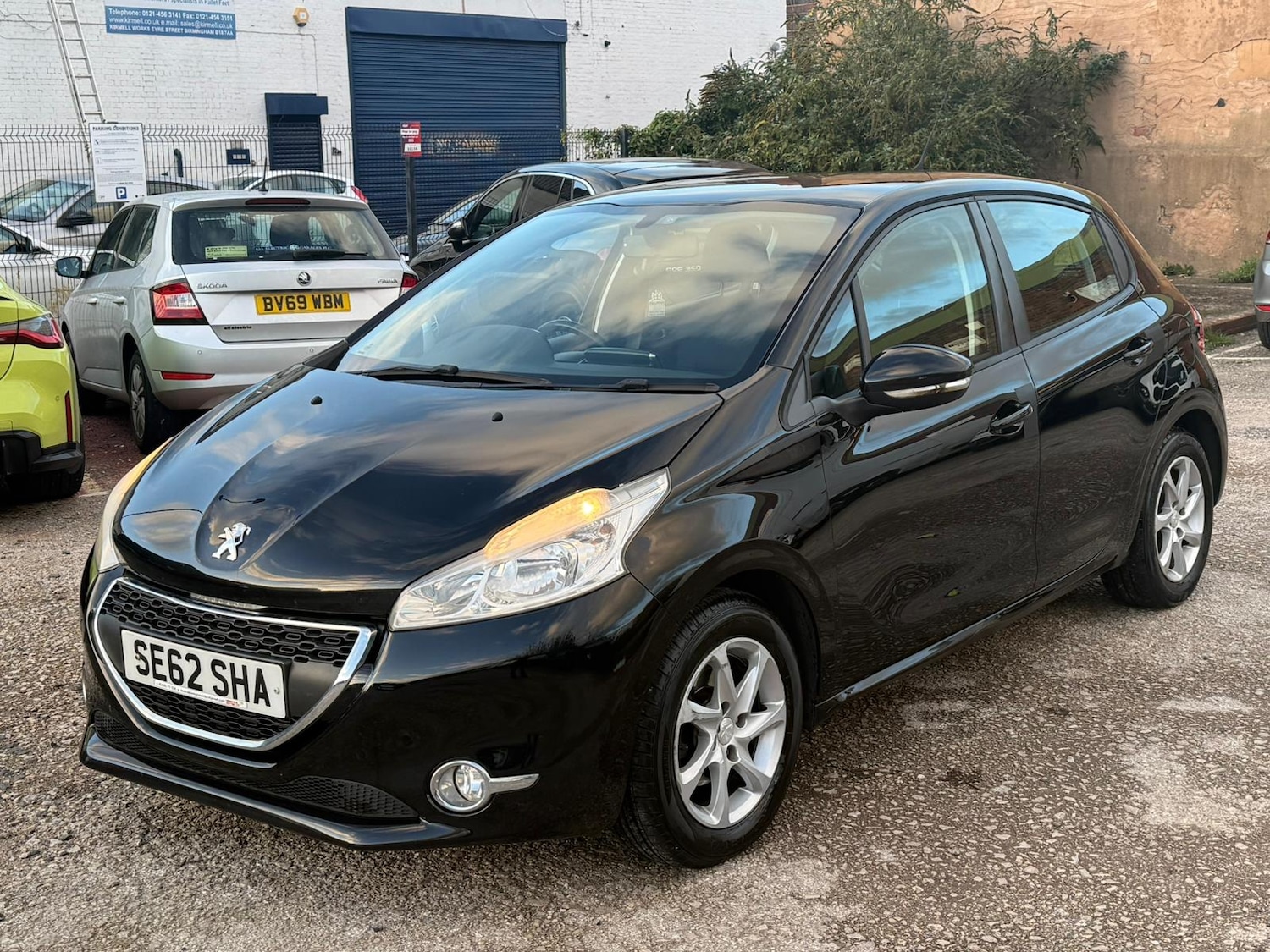 Used Peugeot 208 2012 for sale - 76384583: Photo 5