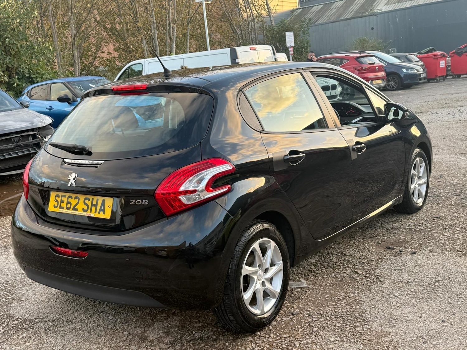 Used Peugeot 208 2012 for sale - 76384583: Photo 9