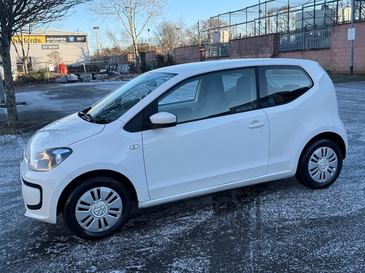 Used Volkswagen up! 2012 for sale - 77095387: Photo 6