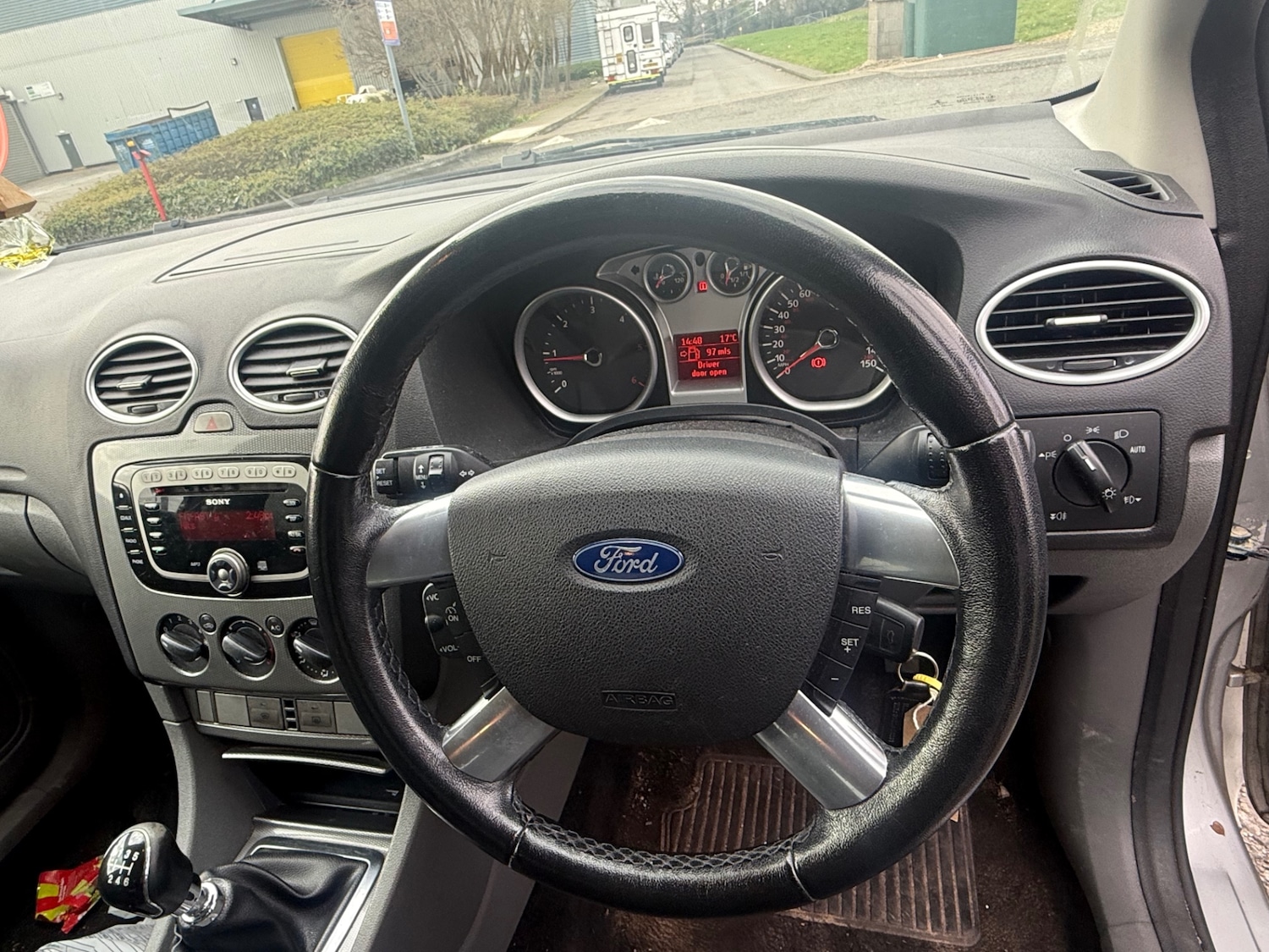 Used Ford Focus 2009 for sale - 77766153: Photo 14