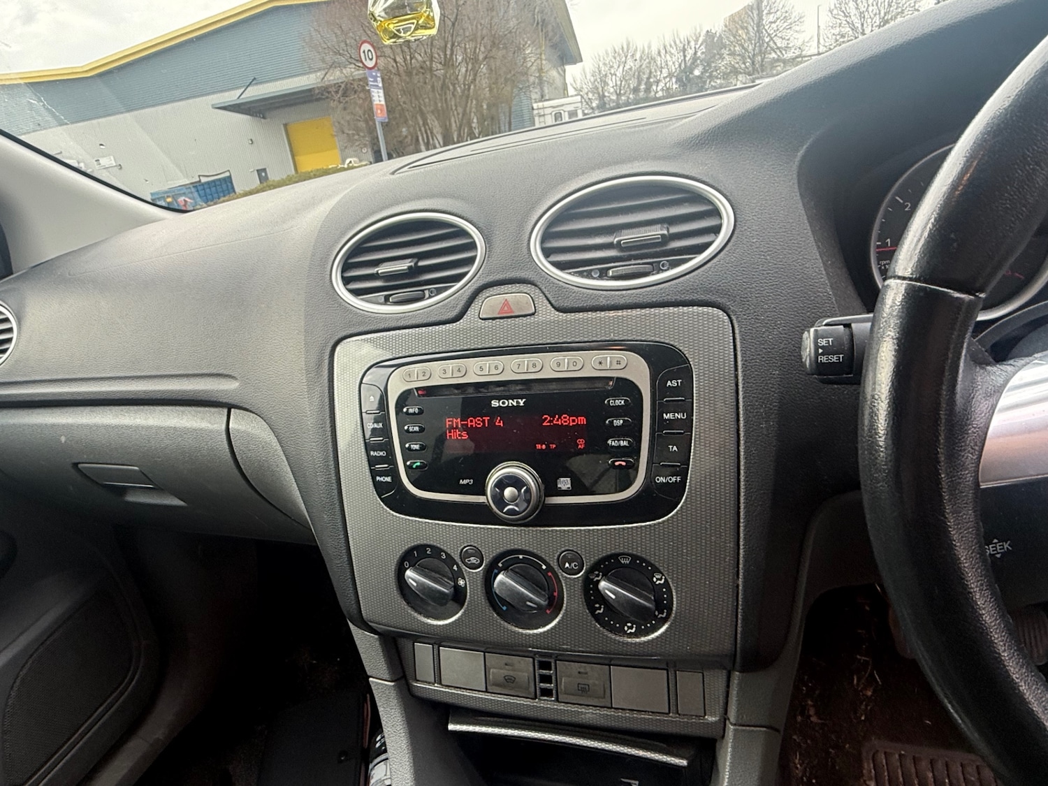 Used Ford Focus 2009 for sale - 77766153: Photo 16