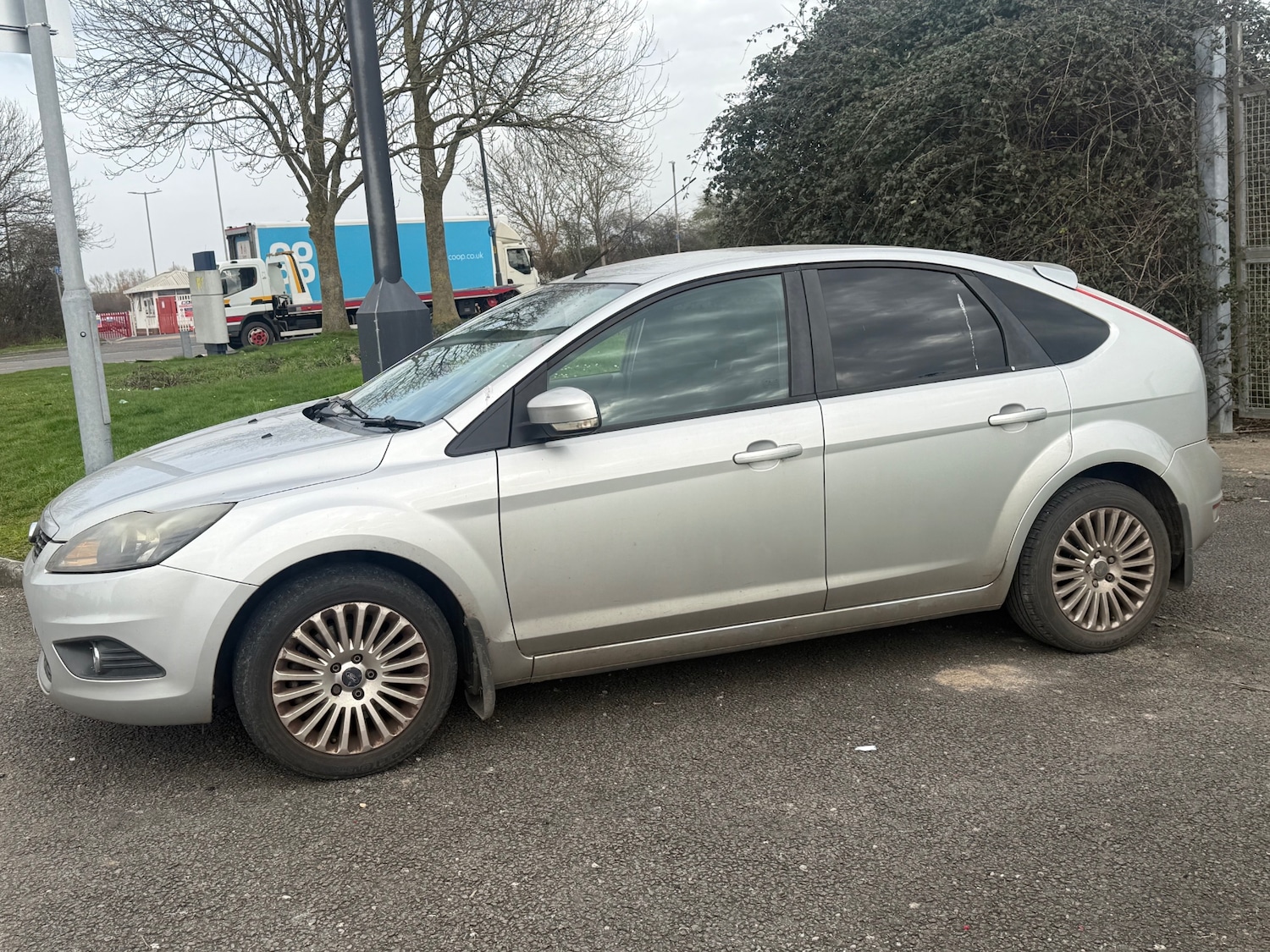 Used Ford Focus 2009 for sale - 77766153: Photo 6