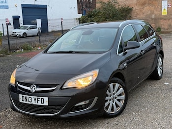 Used Vauxhall Astra 2013 for sale - 76526535: Photo