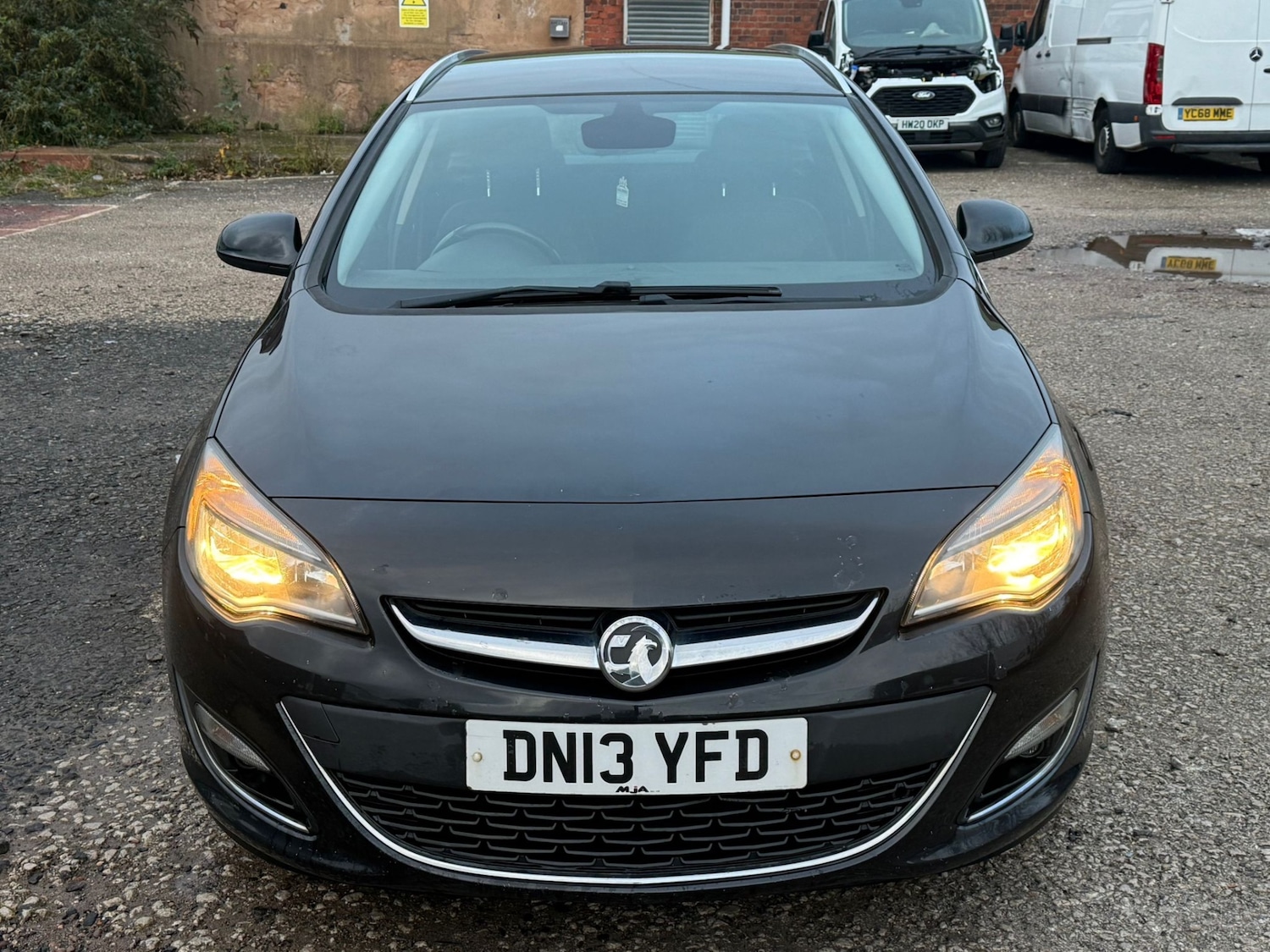 Used Vauxhall Astra 2013 for sale - 76526535: Photo 3