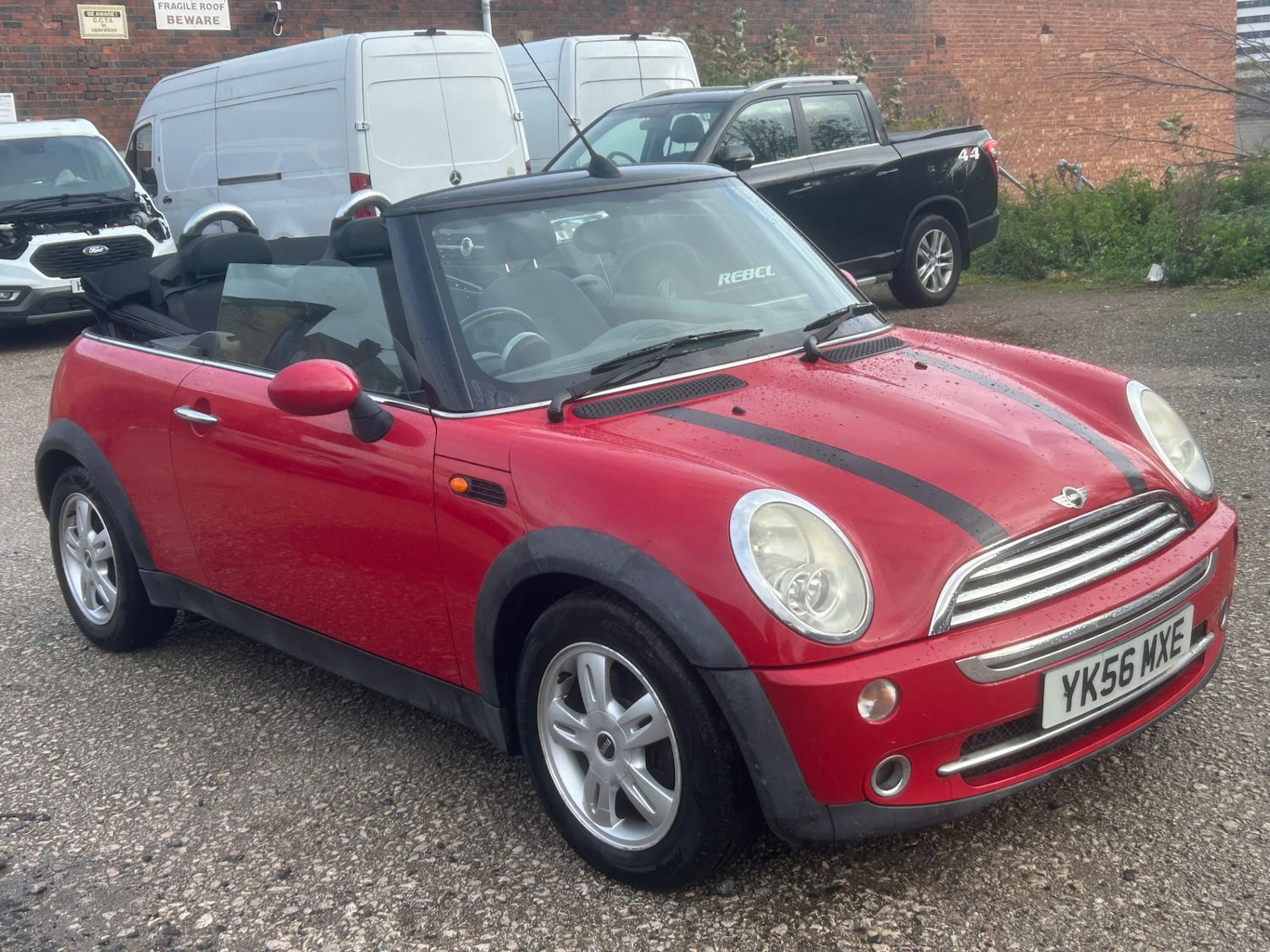 Used MINI Convertible 2006 for sale - 76449702: Photo 3