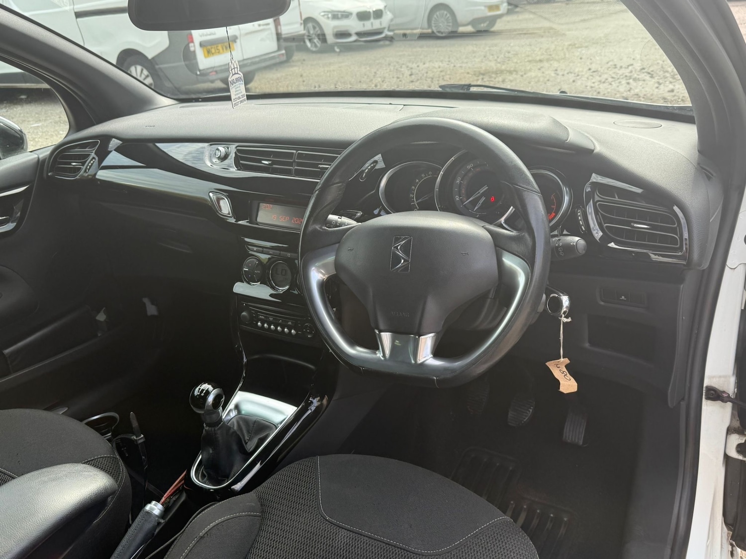 Used Citroen DS3 2012 for sale - 76006149: Photo 7
